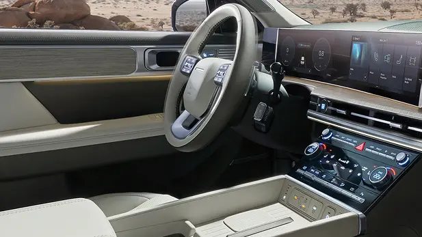 Imagen del interior del Santa Fe detallando el volante